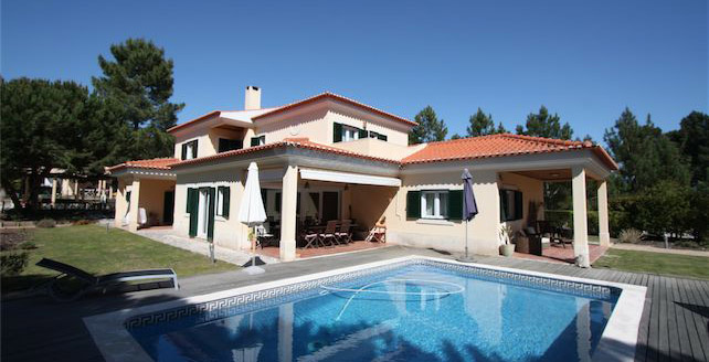 PT 103/14: Exclusive golf resort close to Lisbon.